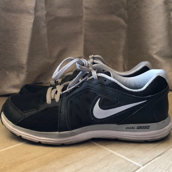 nike dual fusion 2018